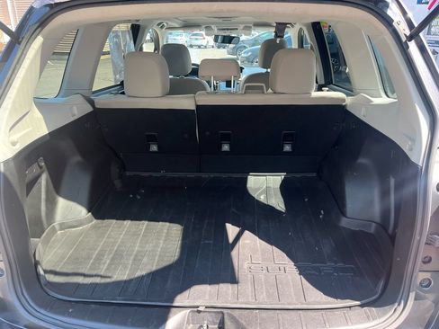 Used 2017 Subaru Forester 2.5i Premium AWD/4WD image 22