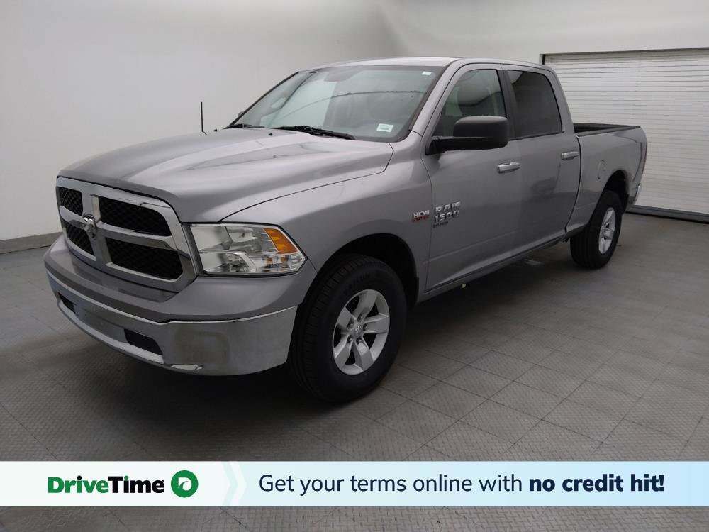Used 2019 RAM 1500 Classic SLT AWD/4WD image 1