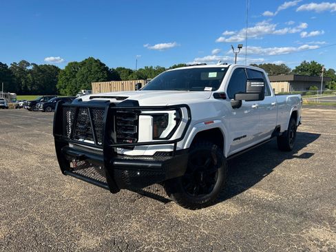 Used 2024 GMC Sierra 2500 AT4 w/ AT4 Premium Plus Package image 1
