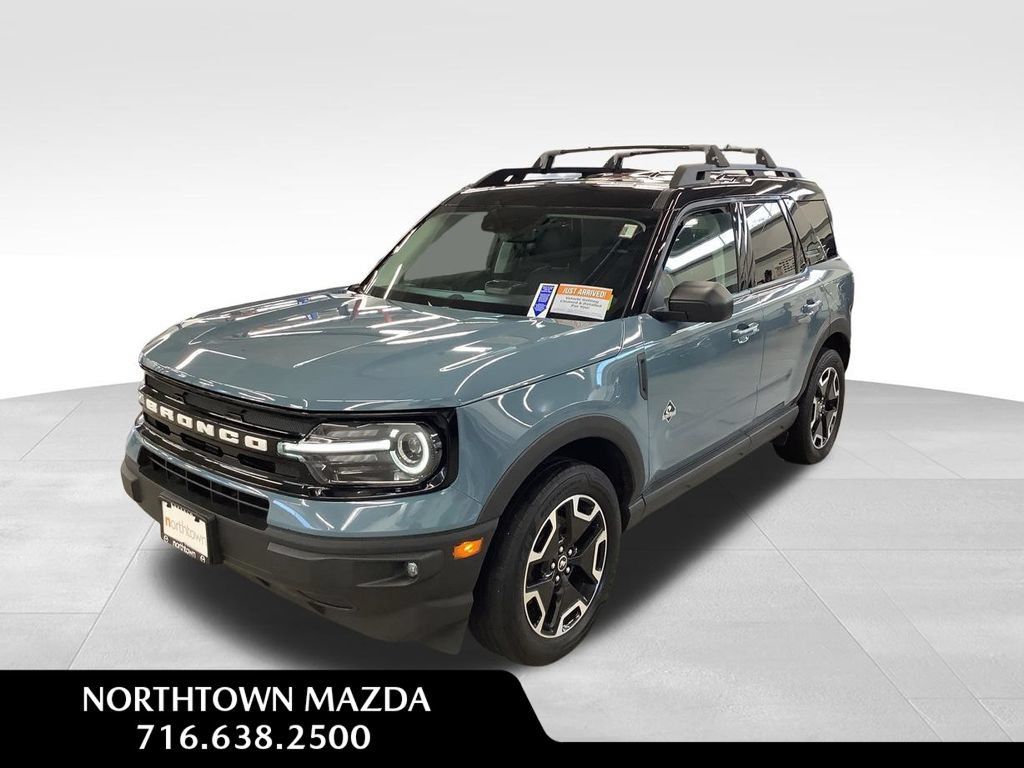 Used 2022 Ford Bronco Sport Outer Banks AWD/4WD image 1