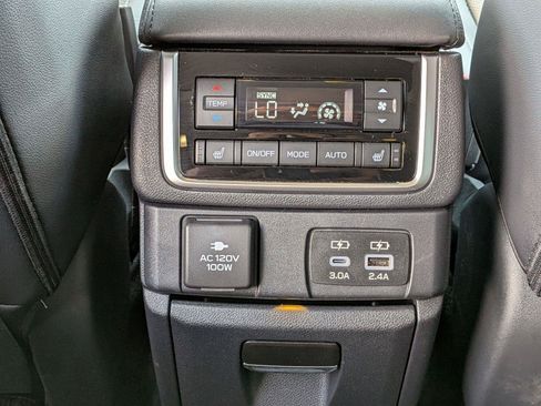 Certified 2025 Subaru Ascent Bronze Edition AWD/4WD image 30