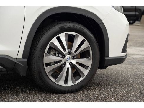 Used 2022 Subaru Ascent Limited w/ Technology Package AWD/4WD image 10