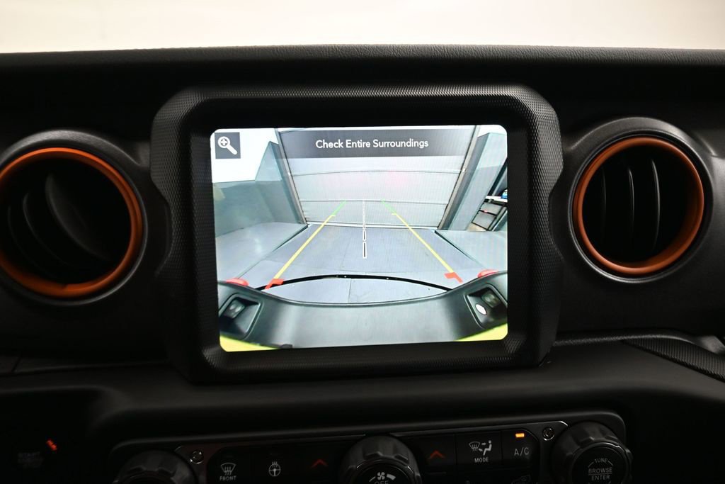 Used 2023 Jeep Gladiator Mojave w/ LED Lighting Group AWD/4WD image 23