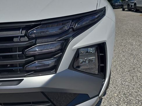 New 2026 Hyundai Tucson Blue SE FWD image 11