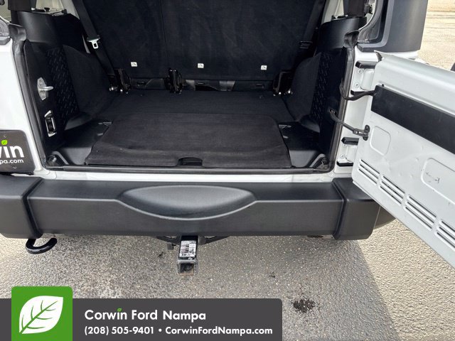 Used 2013 Jeep Wrangler Unlimited Sport AWD/4WD image 30