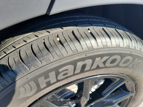 Certified 2024 Honda CR-V Sport image 11