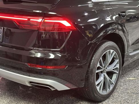 Used 2025 Audi Q8 Premium w/ Convenience Package AWD/4WD image 8