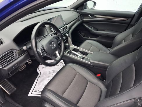 Used 2021 Honda Accord Sport image 14