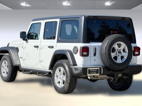 Used 2019 Jeep Wrangler Unlimited Sport S image 7