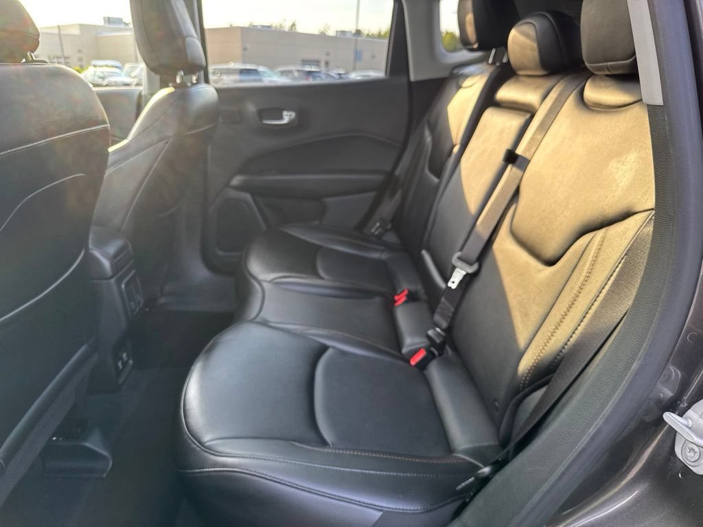 Used 2021 Jeep Compass Limited w/ Sun and Sound Group AWD/4WD image 22
