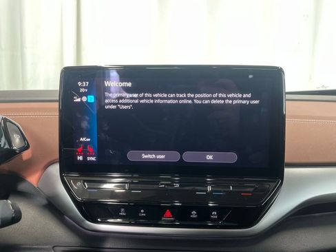 Used 2021 Volkswagen ID.4 Pro S w/ Gradient Package image 16