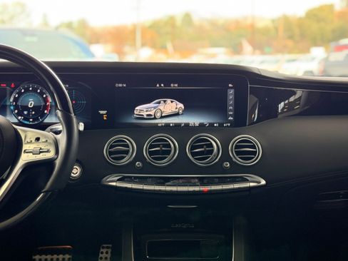 Used 2020 Mercedes-Benz S 560 4MATIC Coupe image 18