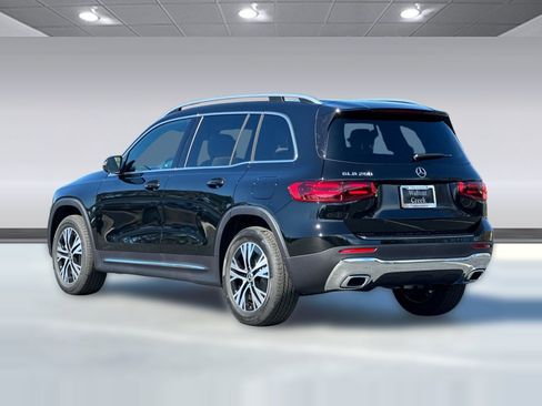 New 2026 Mercedes-Benz GLB 250 image 3