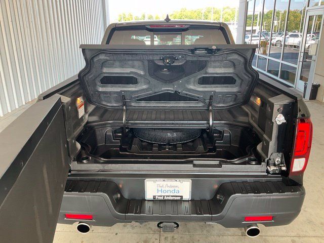 Certified 2025 Honda Ridgeline RTL image 18