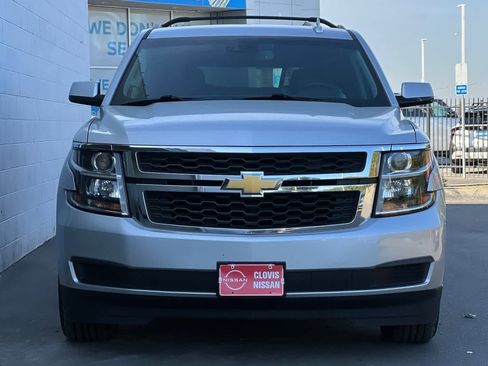 Used 2019 Chevrolet Suburban LT image 11