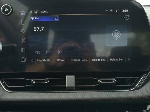 New 2026 Chevrolet Equinox RS w/ Convenience Package III FWD image 18