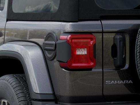 New 2027 Jeep Wrangler Unlimited Sahara AWD/4WD image 35