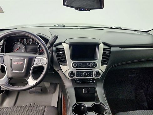Used 2016 GMC Yukon SLE w/ Convenience Package image 22