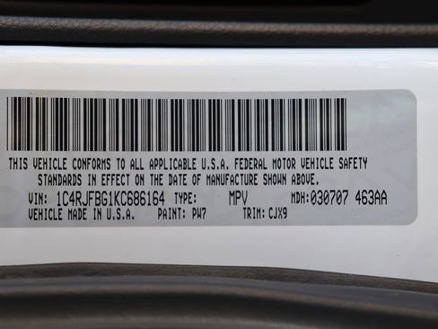 Used 2019 Jeep Grand Cherokee Limited image 56