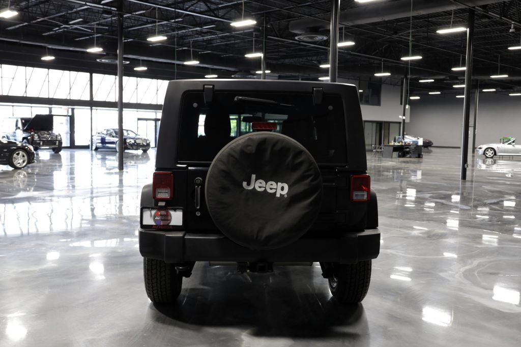 Used 2014 Jeep Wrangler Unlimited Sport w/ Quick Order Package 24S AWD/4WD image 6