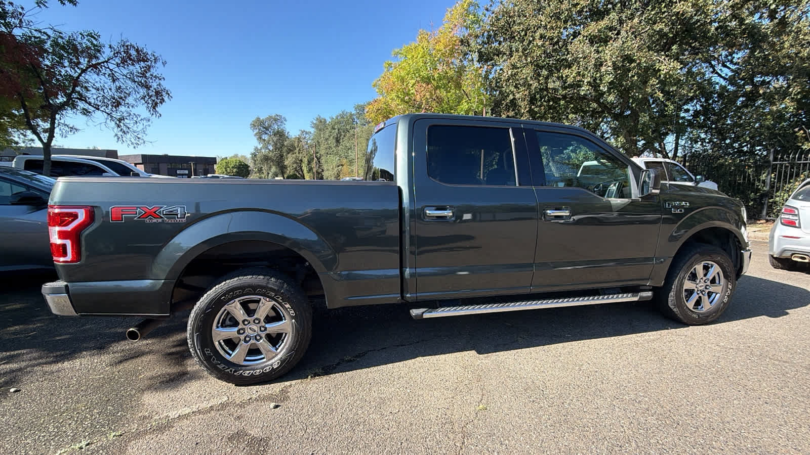 Used 2018 Ford F150 XLT w/ Equipment Group 301A Mid AWD/4WD image 4