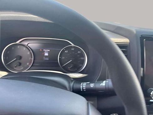 Used 2022 Nissan Frontier S w/ Technology Package AWD/4WD image 17