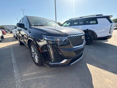 Used 2020 Cadillac XT6 FWD image 5