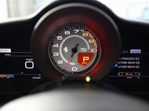 Used 2017 Ferrari 488 Spider image 25