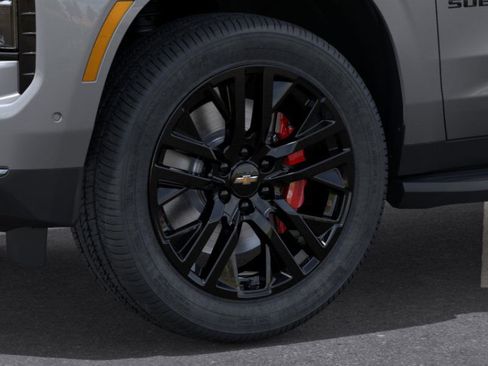 New 2026 Chevrolet Suburban Premier image 22