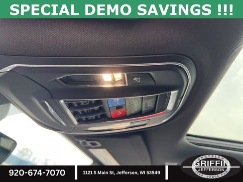 New 2025 Jeep Grand Cherokee L Summit w/ Obsidian Package image 31