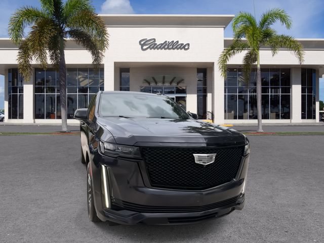 Certified 2022 Cadillac Escalade Sport w/ Touring Package AWD/4WD image 3