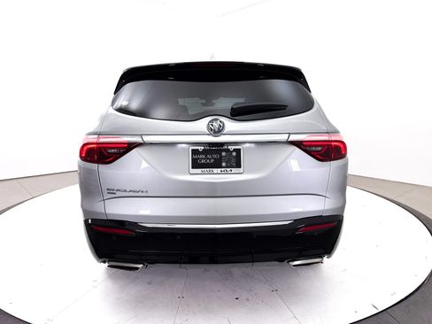 Used 2022 Buick Enclave Premium AWD/4WD image 17