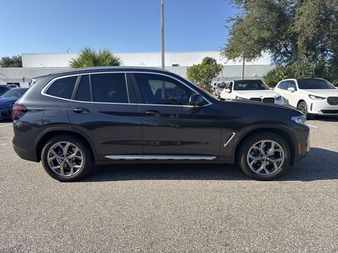 Used 2024 BMW X3 sDrive30i w/ Convenience Package w/ZPA RWD image 3