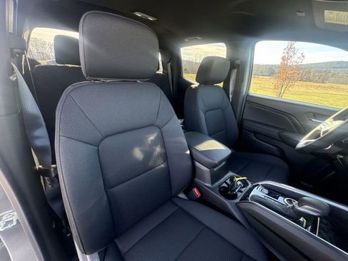 New 2026 Chevrolet Colorado LT image 29