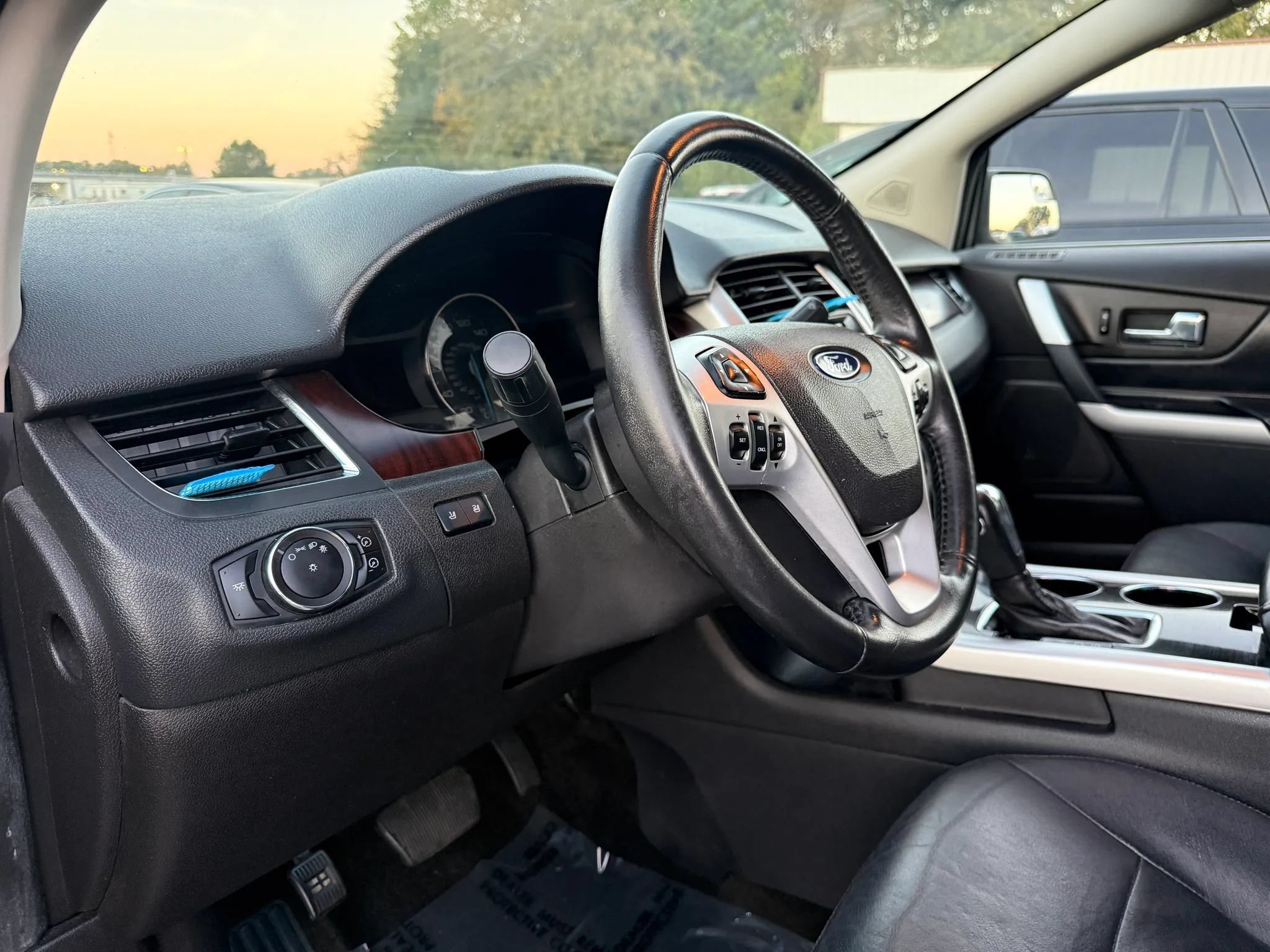 Used 2013 Ford Edge Limited AWD/4WD image 17