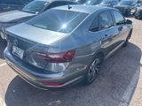 Used 2021 Volkswagen Jetta SEL image 4