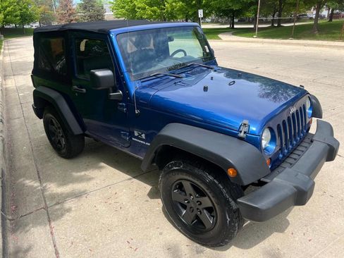 Used 2009 Jeep Wrangler X AWD/4WD image 18
