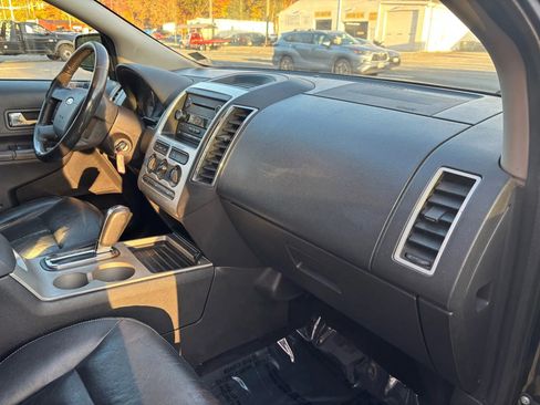 Used 2008 Ford Edge SEL image 17