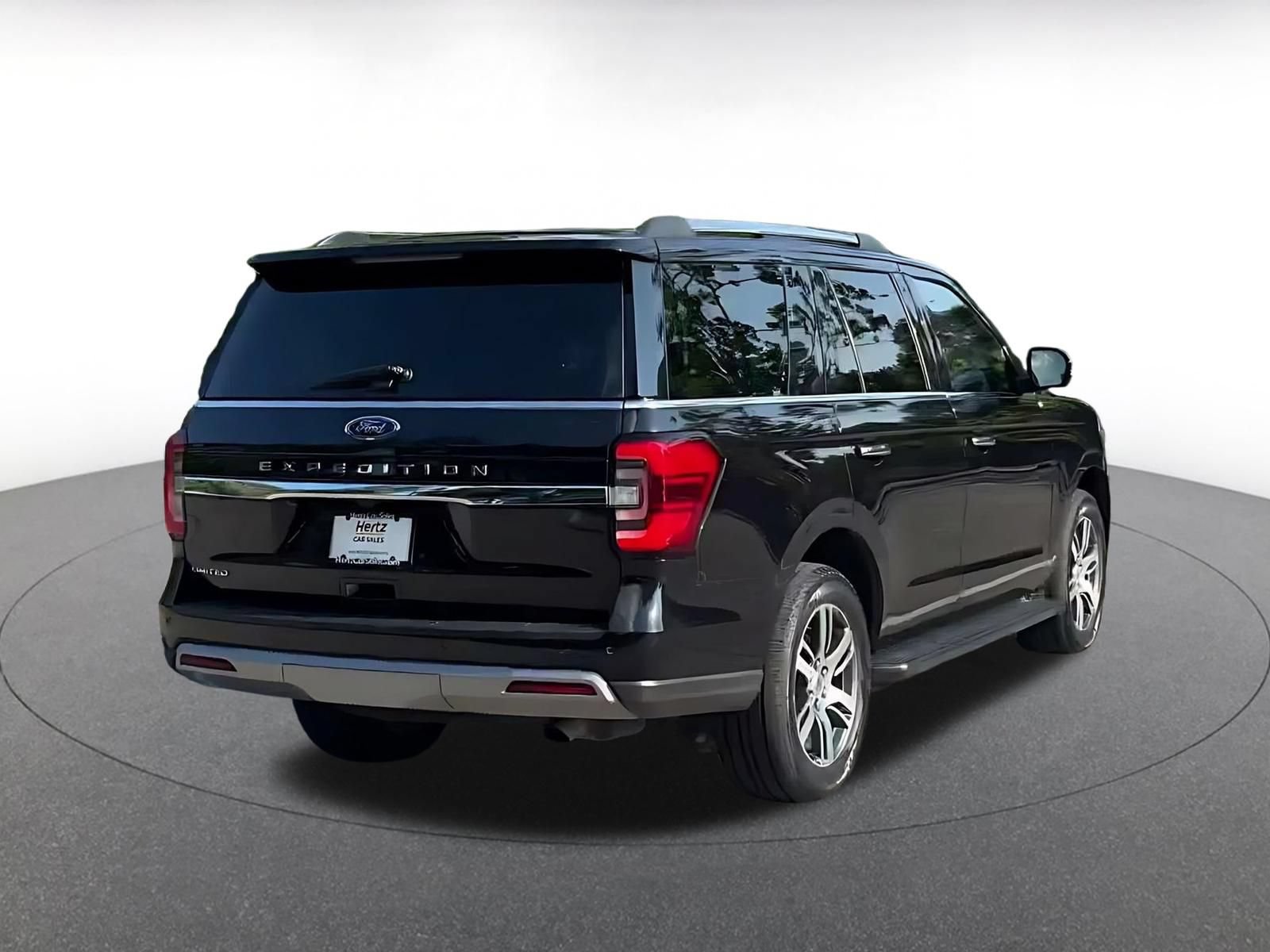 Used 2024 Ford Expedition Limited AWD/4WD image 13