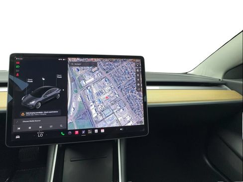Used 2020 Tesla Model 3 Long Range AWD/4WD image 43