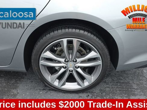 Used 2024 Chevrolet Malibu LT FWD image 10