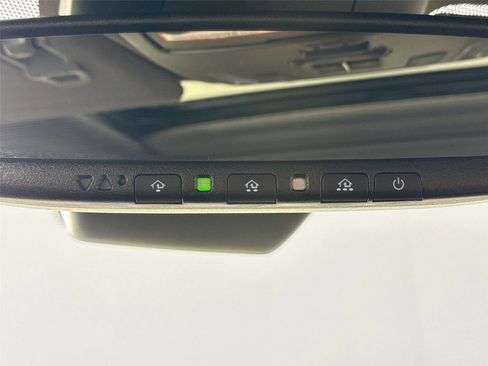 Certified 2023 Toyota Sienna XLE image 23