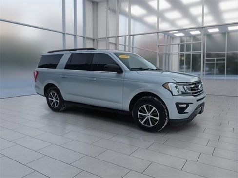 Used 2019 Ford Expedition Max XL image 2