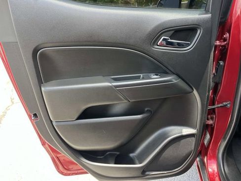 Used 2019 Chevrolet Colorado LT RWD image 18