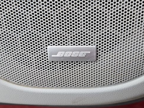 Used 2021 GMC Acadia SLT image 22