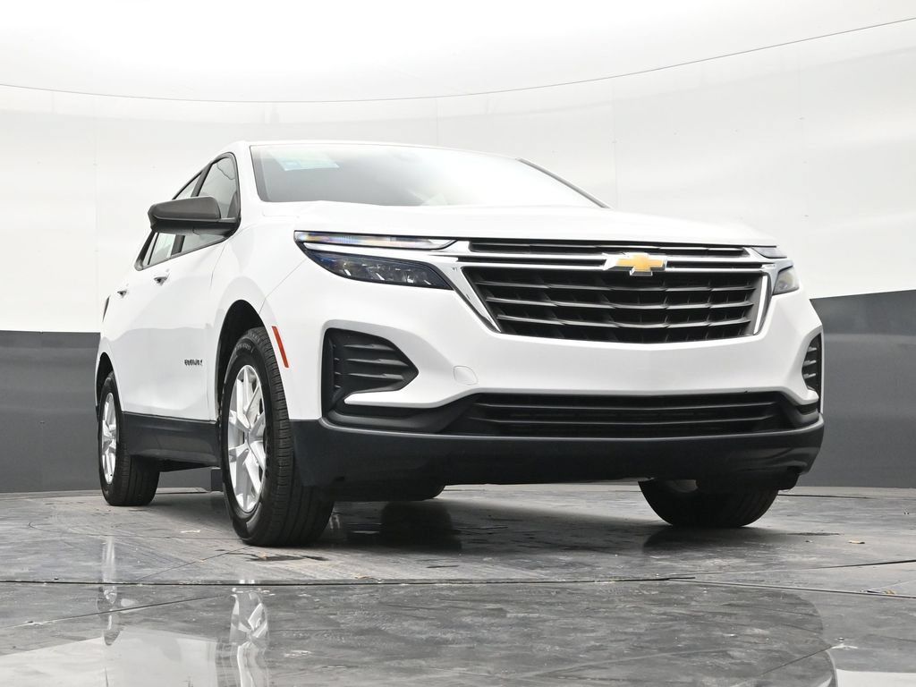 Used 2022 Chevrolet Equinox LS FWD image 26