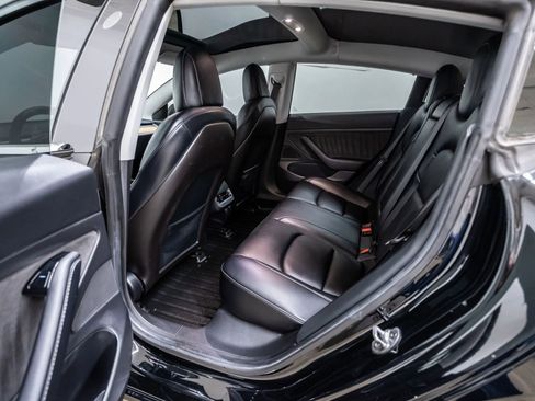 Used 2020 Tesla Model 3 Standard Range Plus image 20