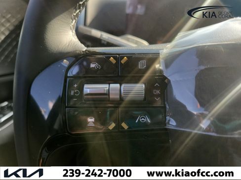New 2026 Kia Sorento LX FWD image 33