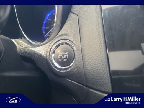 Used 2017 Subaru Outback 2.5i Limited image 30