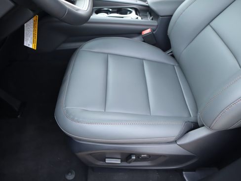 New 2026 Ford Explorer Active AWD/4WD image 10